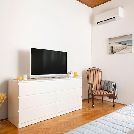 Apartment Neva Split Extérieur photo